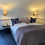 Stadthotel Geis باد نيوشتاد أن دير سال