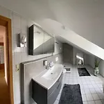 Stadthotel Geis فندق