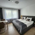 فندق Stadthotel Geis باد نيوشتاد أن دير سال
