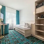 Stadthotel Geis باد نيوشتاد أن دير سال
