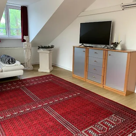Stadthotel Geis Szálloda Bad Neustadt an der Saale