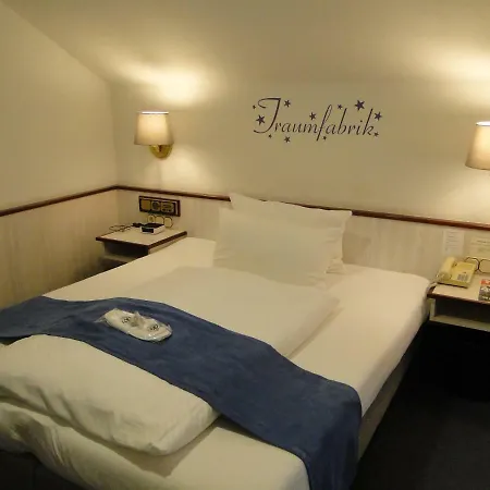 Stadthotel Geis Hotel 3*