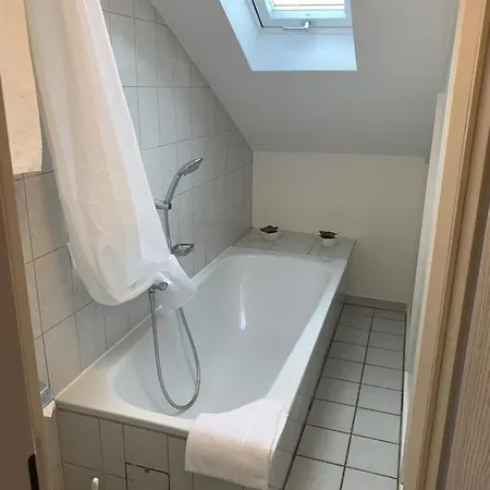 Stadthotel Geis Отель 3*