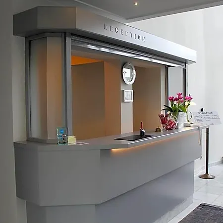 Stadthotel Geis 3*