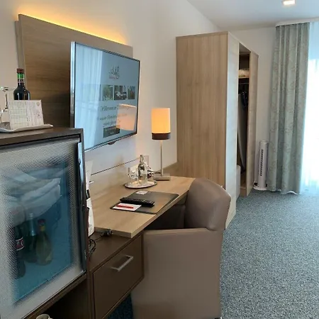 Hotel Stadthotel Geis 3*