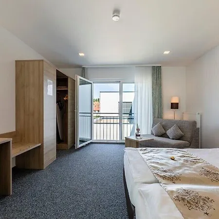 Stadthotel Geis Hotel 3*