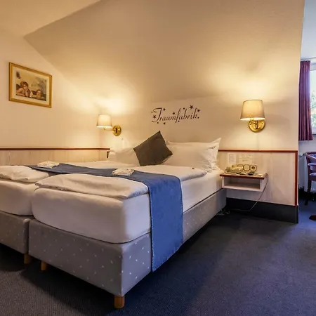 Stadthotel Geis Отель 3*