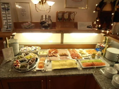 Stadthotel Geis Отель 3*