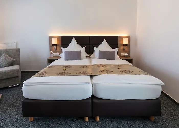Stadthotel Geis 3* Бад-Нойштадт-ан-дер-Зале